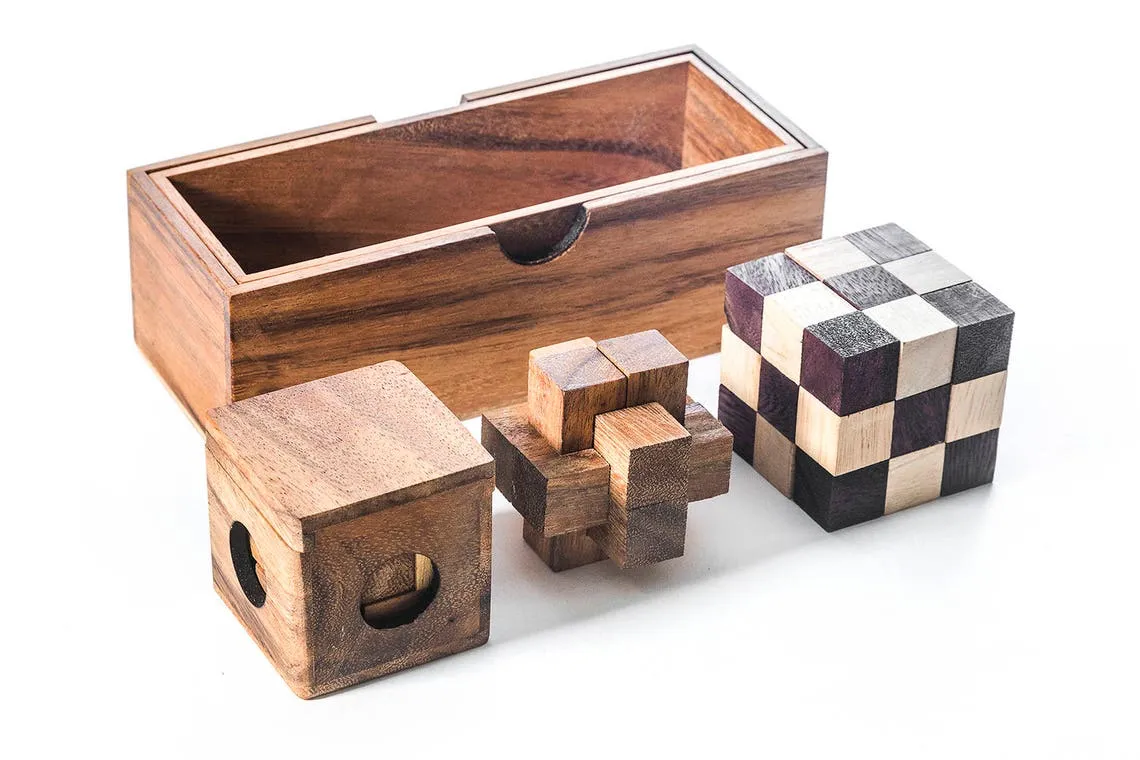 3 puzzles Brain teaser in a gift wooden box.