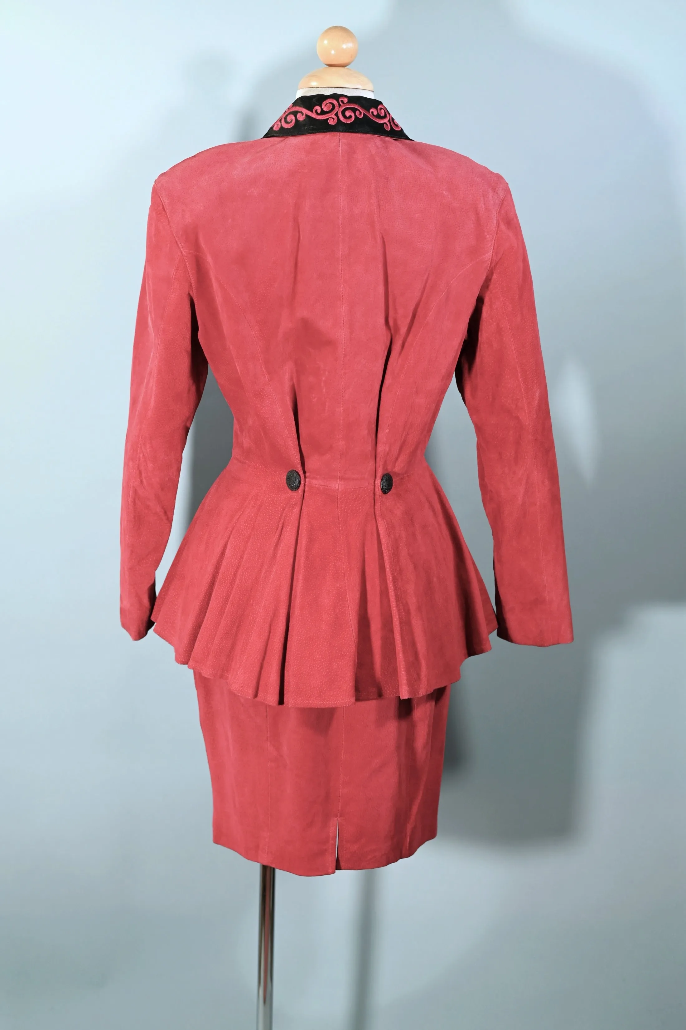 Chia Vintage 80s Does 40s Red Suede Peplum Jacket/Skirt Suit, 2 Piece Set Fits S