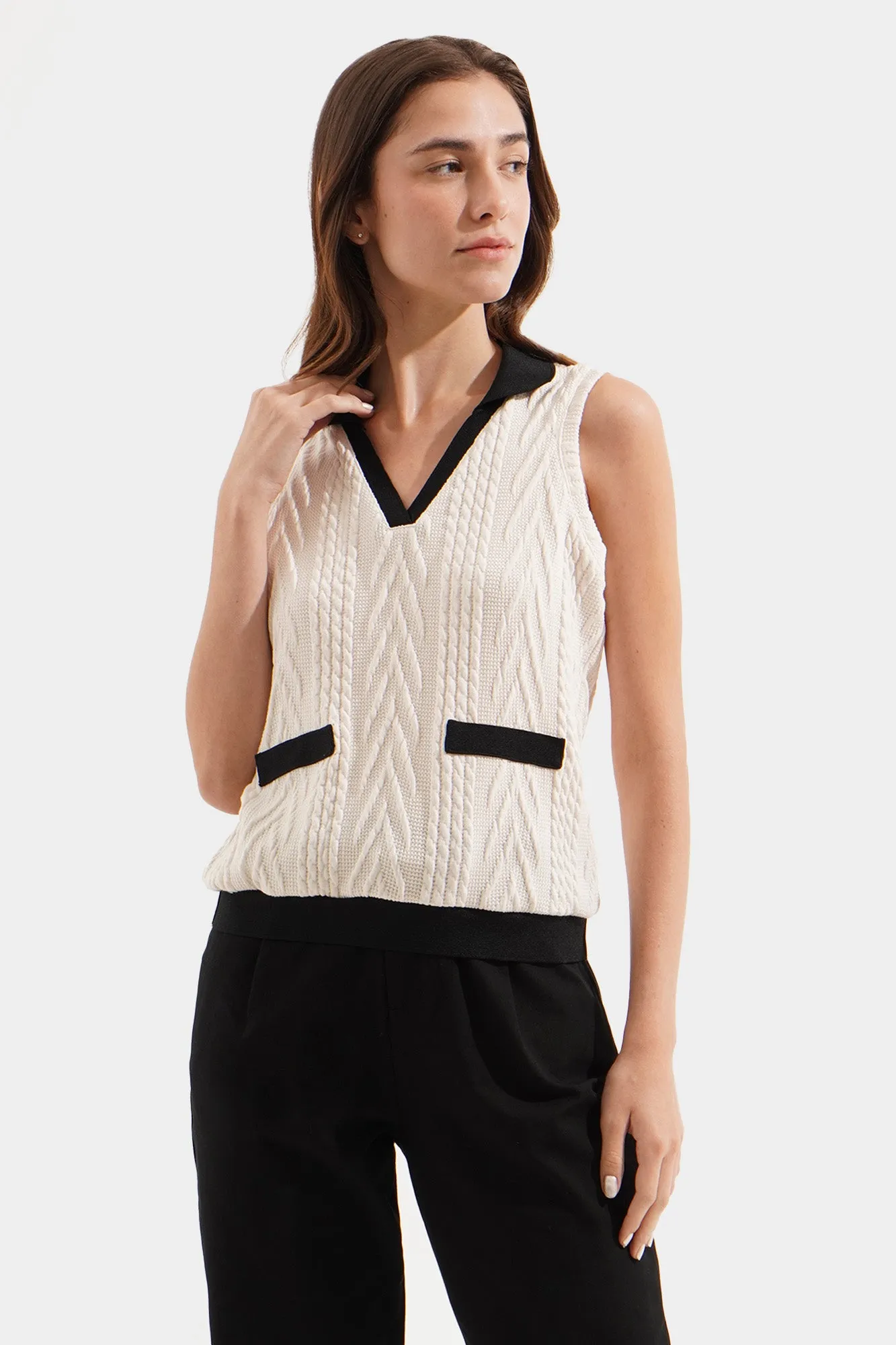 Collared Cable Knit Tee with Contrast Detail