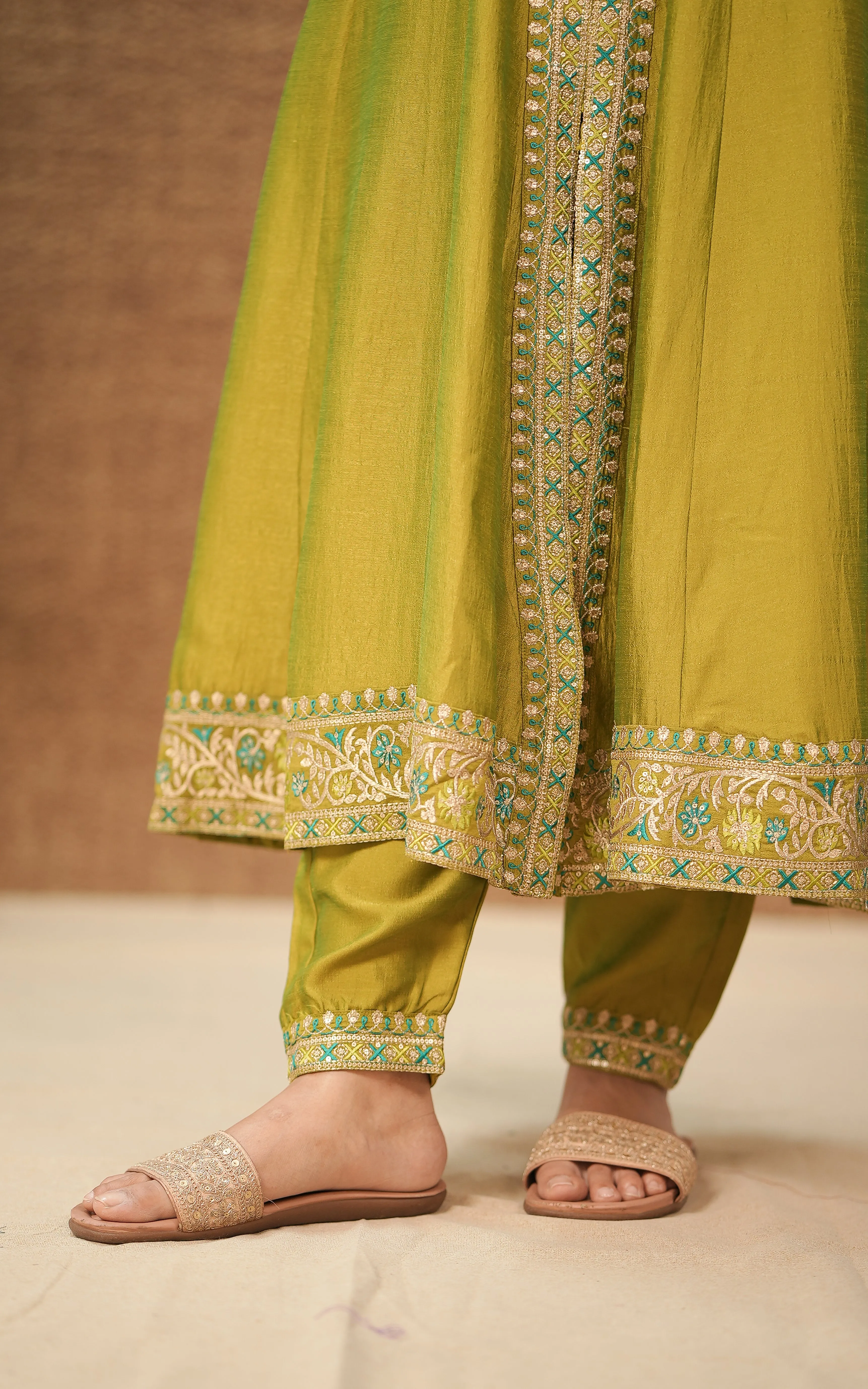 Poshika Lime Green (Kurti Pant Dupatta)