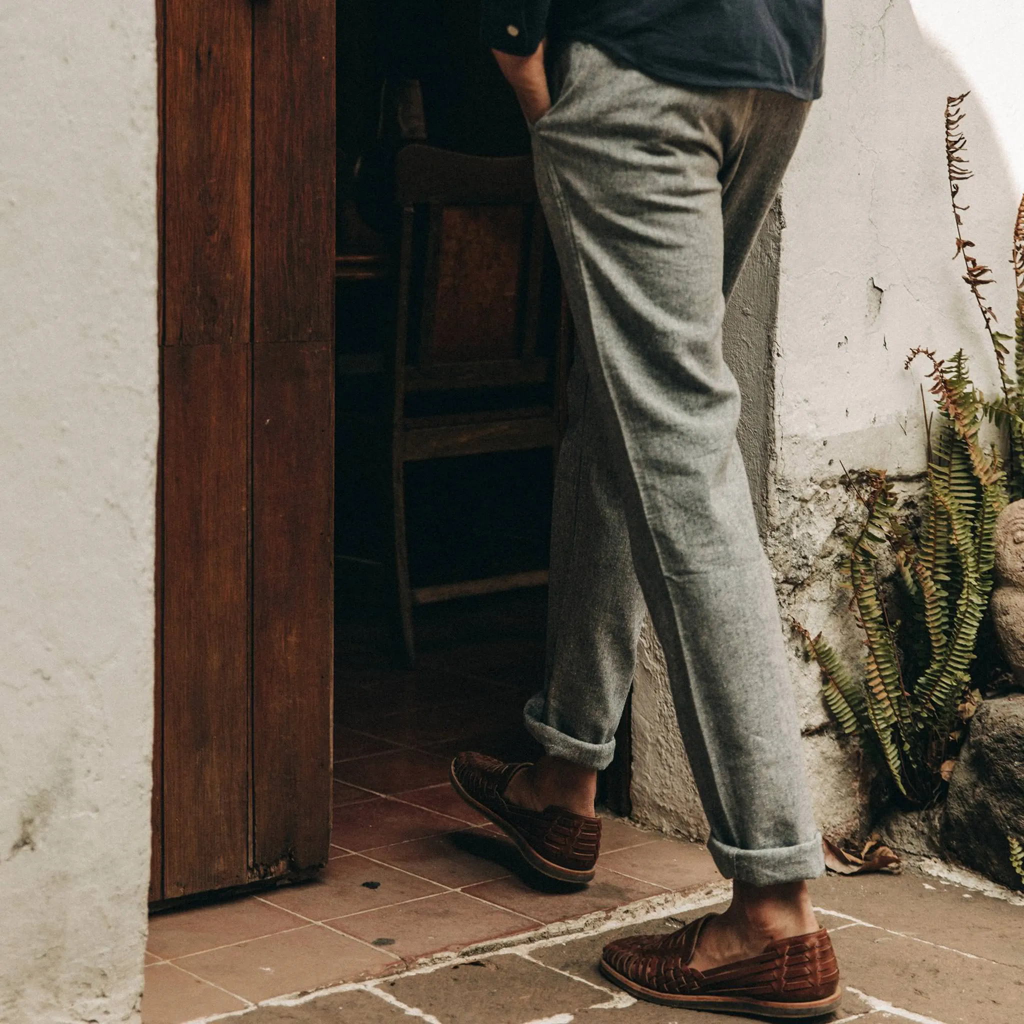 The Easy Pant in Navy Linen Herringbone