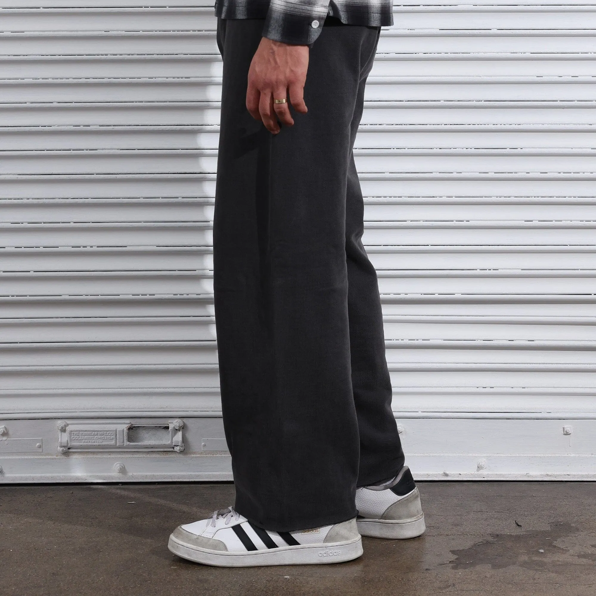 The Ludlow Crop Sweatpants