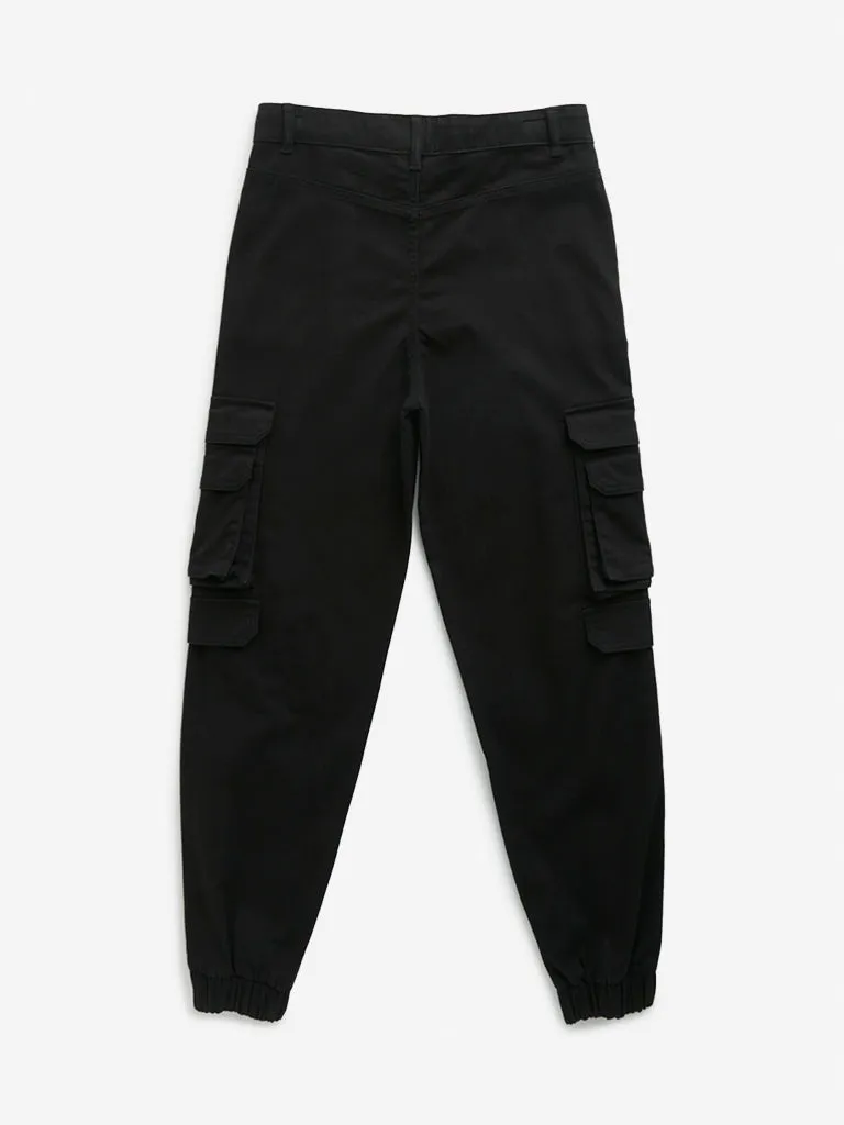 Y&F Kids Black Cargo-Style Mid-Rise Cotton Blend Joggers